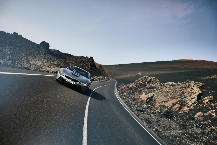  BMW i8 Coupe (I12) 2018 года  (WW) (фото 5 из 25)